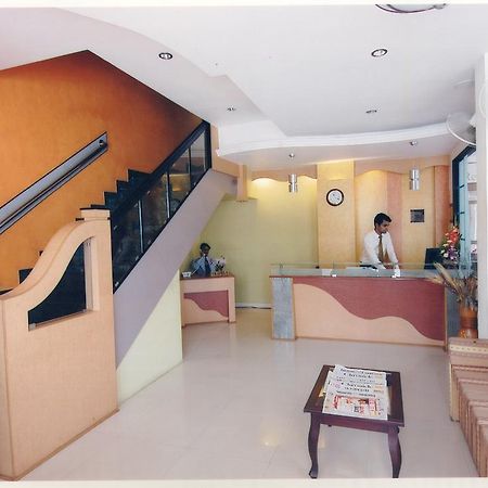 โฮเต็ล แพลเน็ต เม้าท์ Hotel เชนไน ภายนอก รูปภาพ