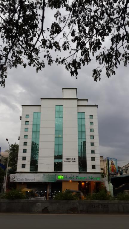 โฮเต็ล แพลเน็ต เม้าท์ Hotel เชนไน ภายนอก รูปภาพ